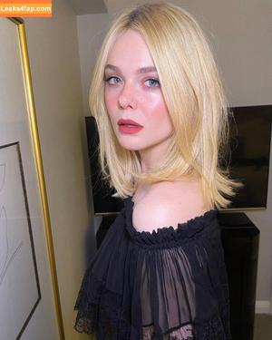 Elle Fanning photo #2023