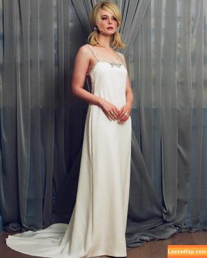 Elle Fanning photo #2025