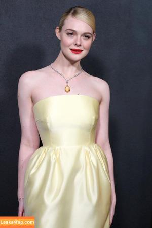 Elle Fanning photo #2062