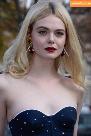 Elle Fanning photo #2106