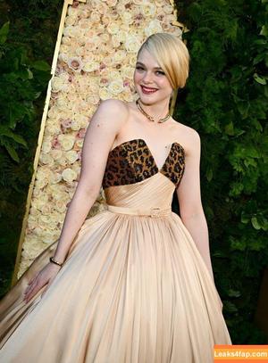 Elle Fanning photo #2117