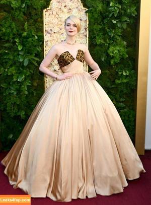 Elle Fanning photo #2118