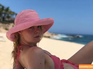 Elle Fanning photo #2138