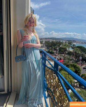 Elle Fanning photo #2354