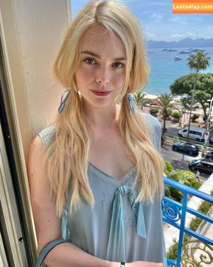 Elle Fanning photo #2355