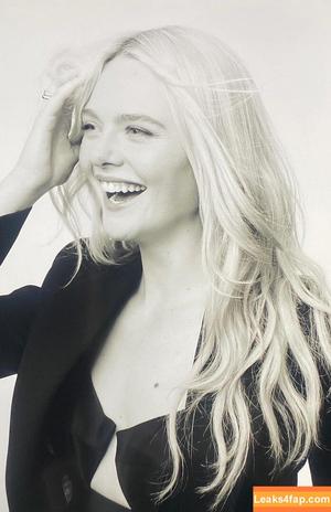 Elle Fanning photo #2389