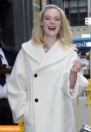 Elle Fanning photo #2472