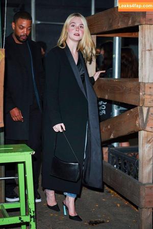 Elle Fanning photo #2494