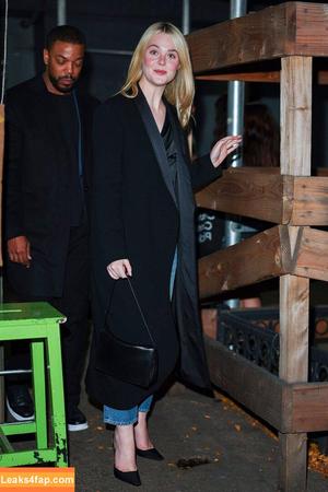 Elle Fanning photo #2495