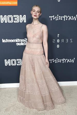 Elle Fanning photo #2503
