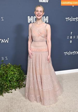 Elle Fanning photo #2504