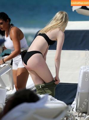 Elle Fanning photo #2585