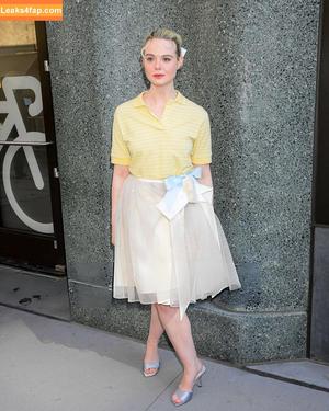 Elle Fanning photo #2658