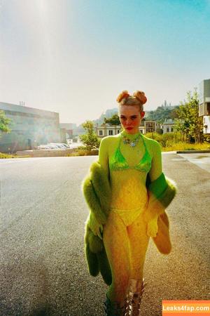 Elle Fanning photo #2758
