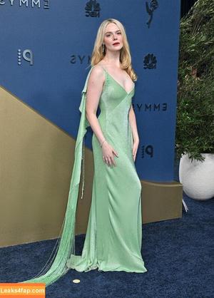 Elle Fanning photo #2844