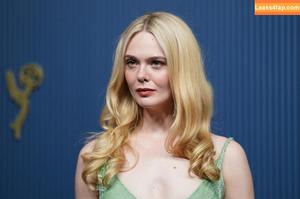 Elle Fanning photo #2860