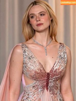 Elle Fanning photo #2873