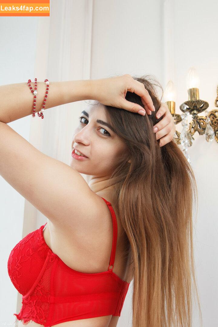 Elle Mira / Ella Mira / Maya_bee / ella_mira_leona / https: leaked photo photo #0062