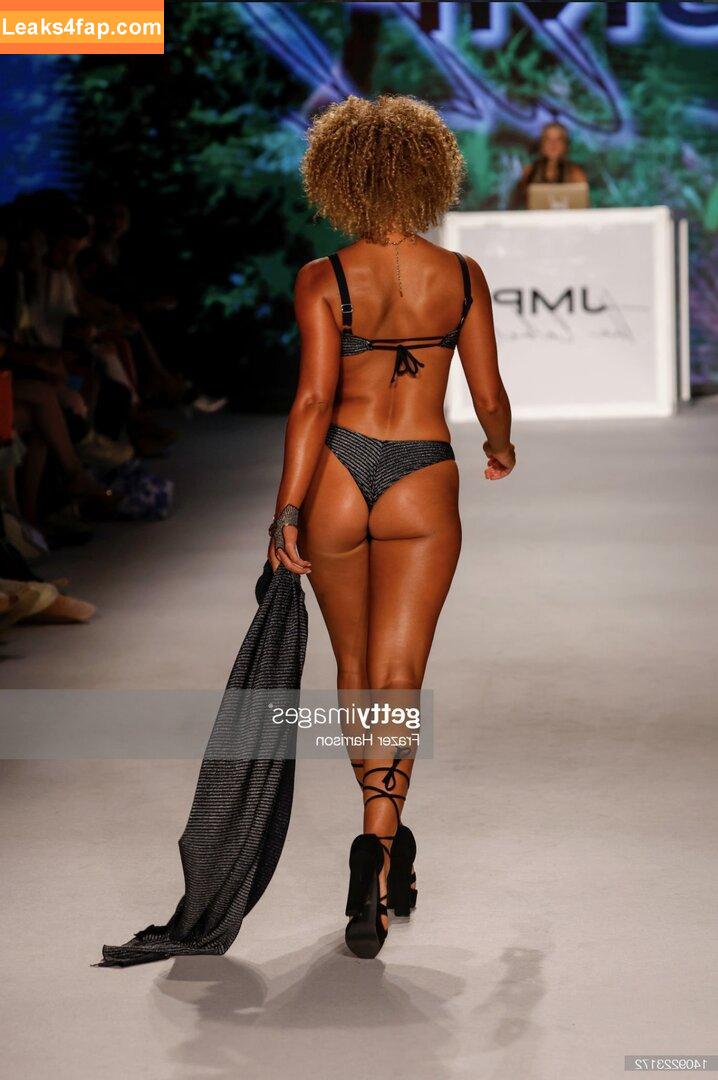 Elle Smith / Ellen / officialellesmith leaked photo photo #0046