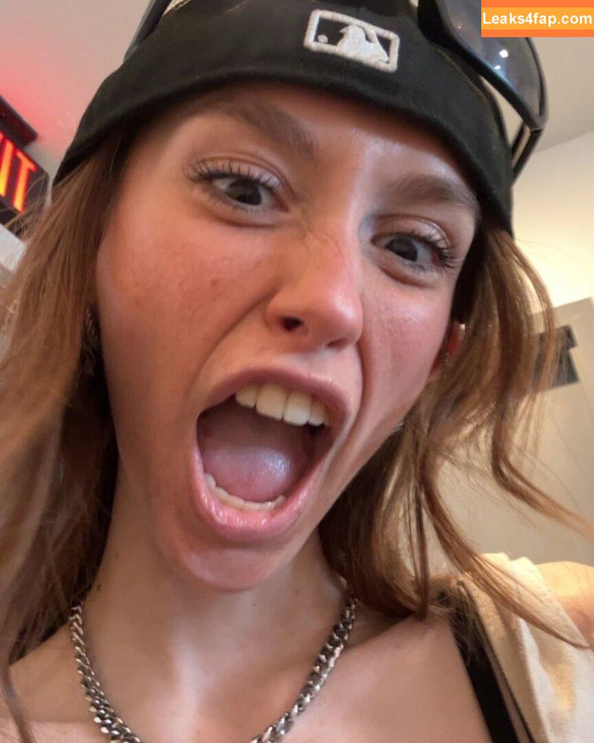 Ellesasmrr leaked photo photo #0053