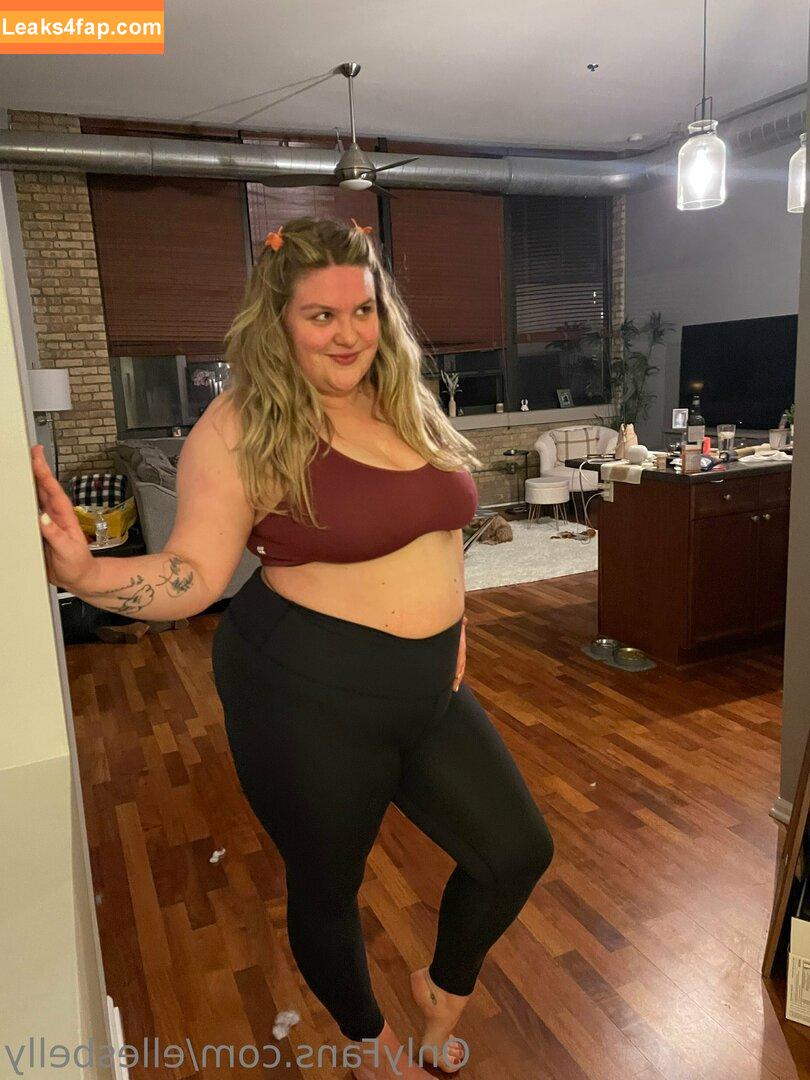 ellesbelly /  leaked photo photo #0014