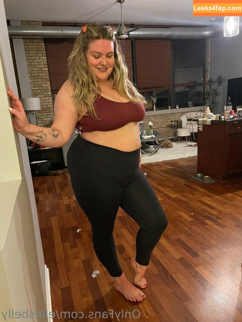 ellesbelly /  leaked photo photo #0017