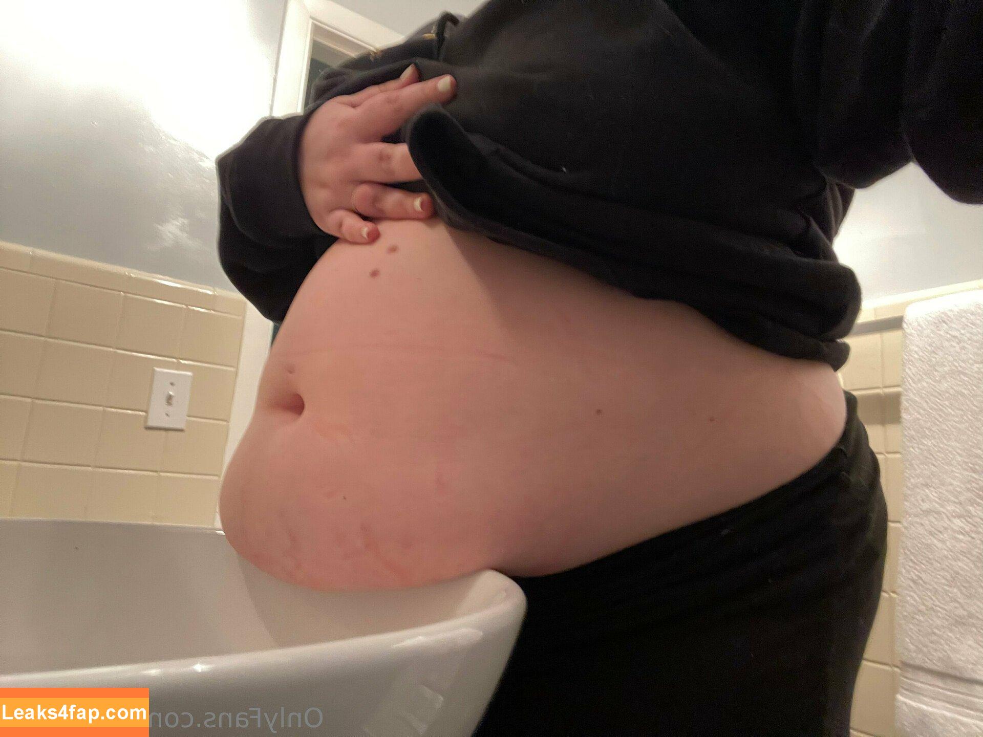 ellesbelly /  leaked photo photo #0031