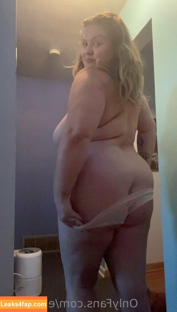 ellesbelly /  leaked photo photo #0084