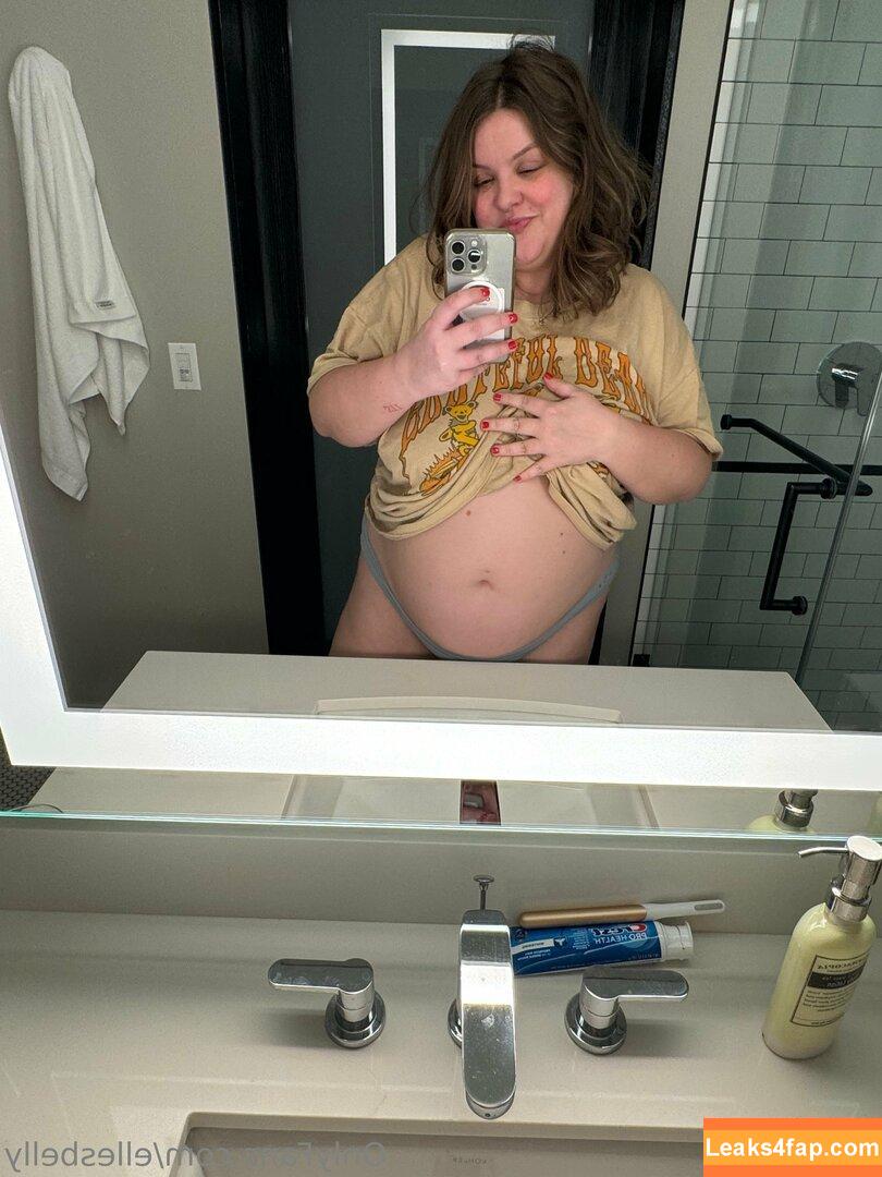 ellesbelly /  leaked photo photo #0220