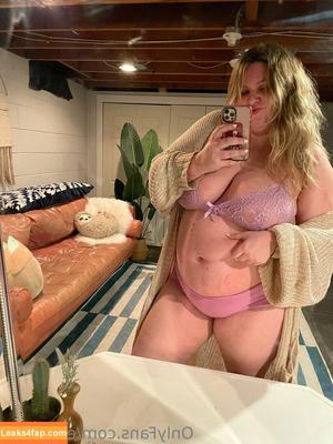 ellesbelly photo #0021