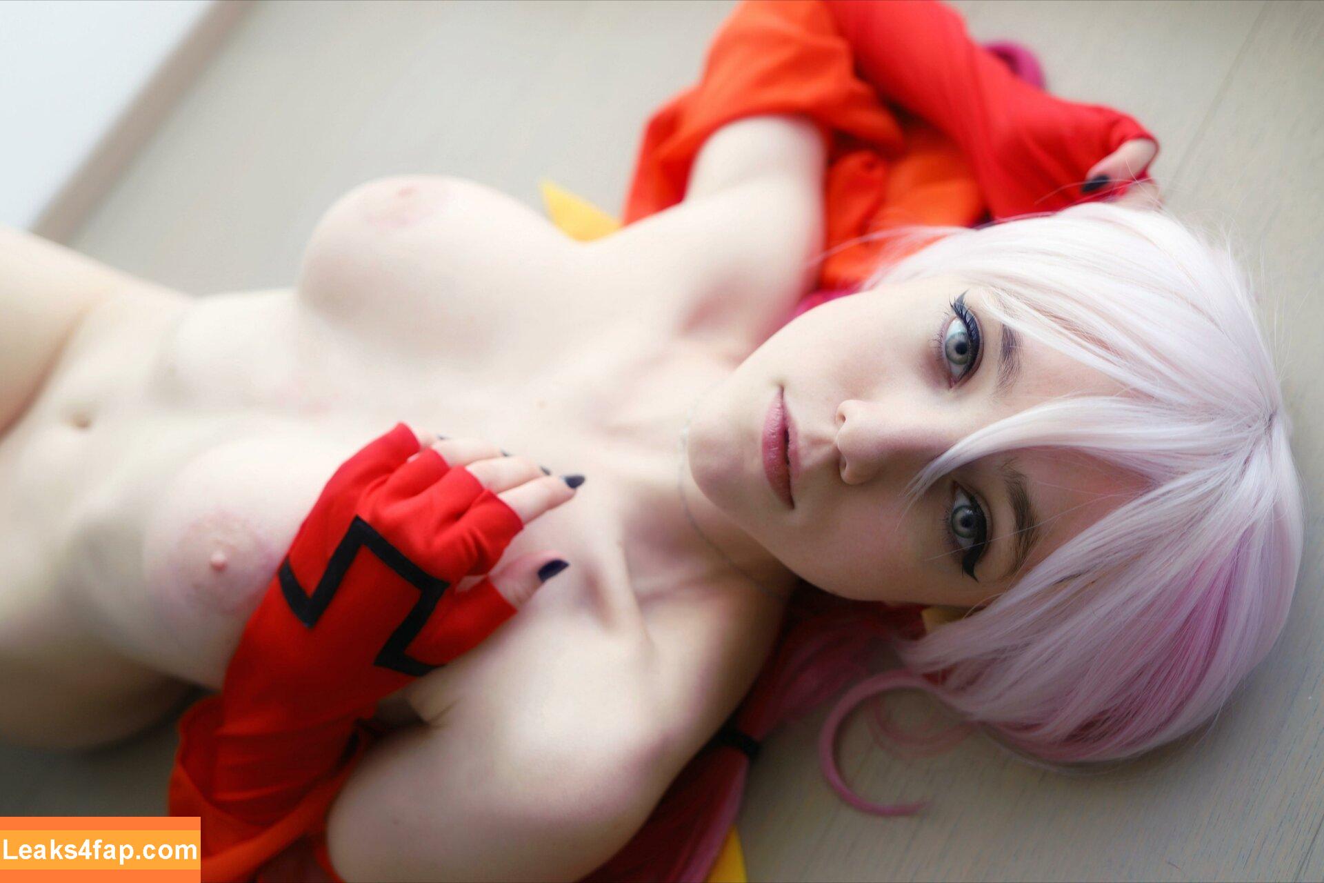 elleslove / Elles / aliceeee_watson / heartsicx leaked photo photo #0140