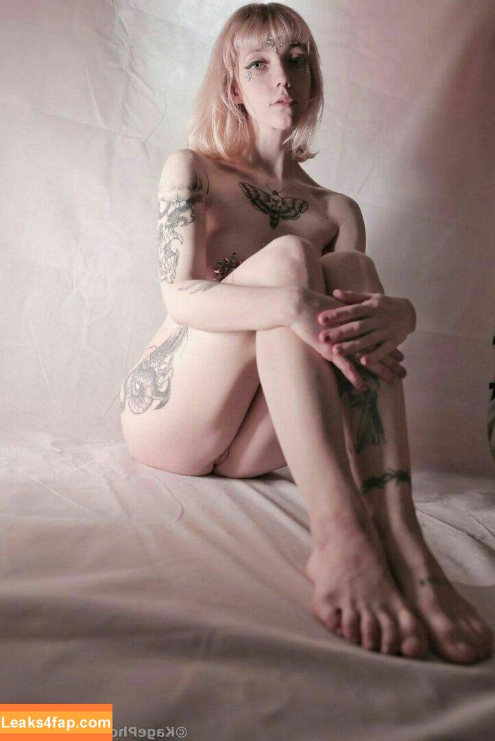 elleslove / Elles / aliceeee_watson / heartsicx leaked photo photo #0258