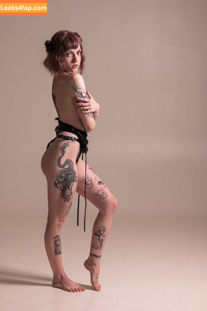 elleslove / Elles / aliceeee_watson / heartsicx leaked photo photo #0313