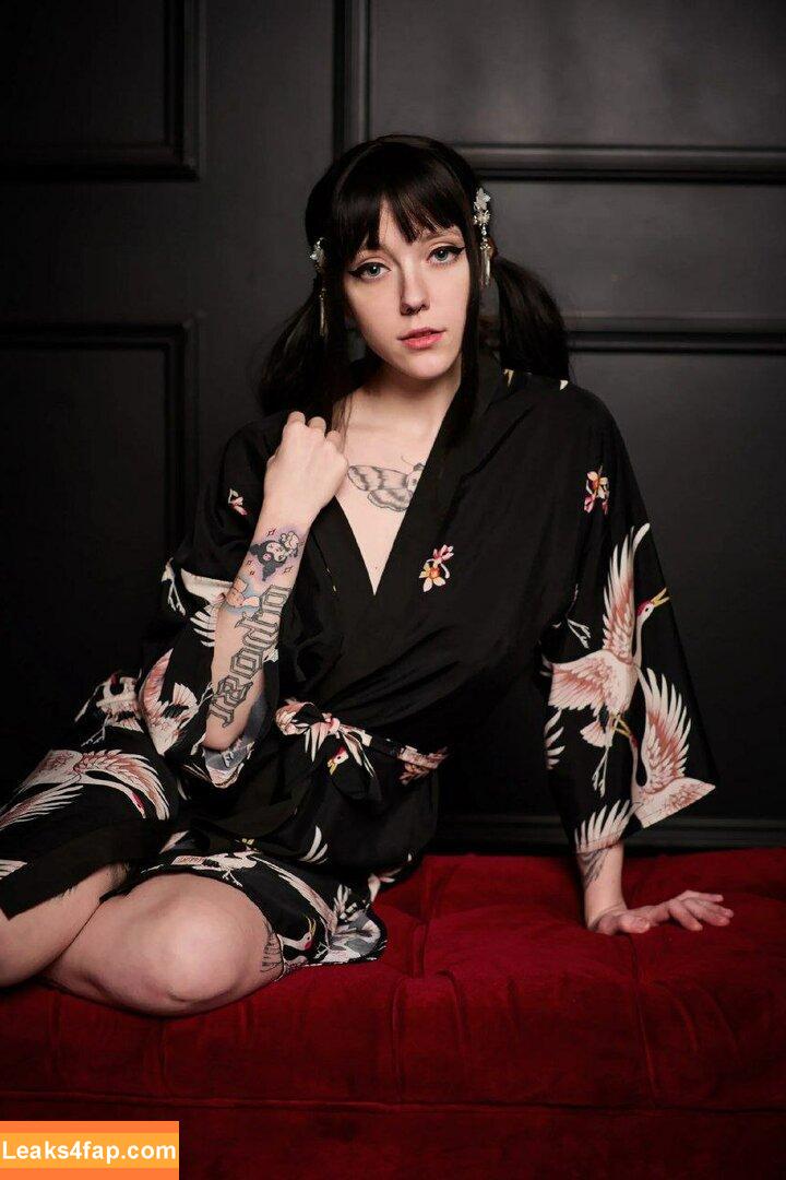 elleslove / Elles / aliceeee_watson / heartsicx leaked photo photo #0375