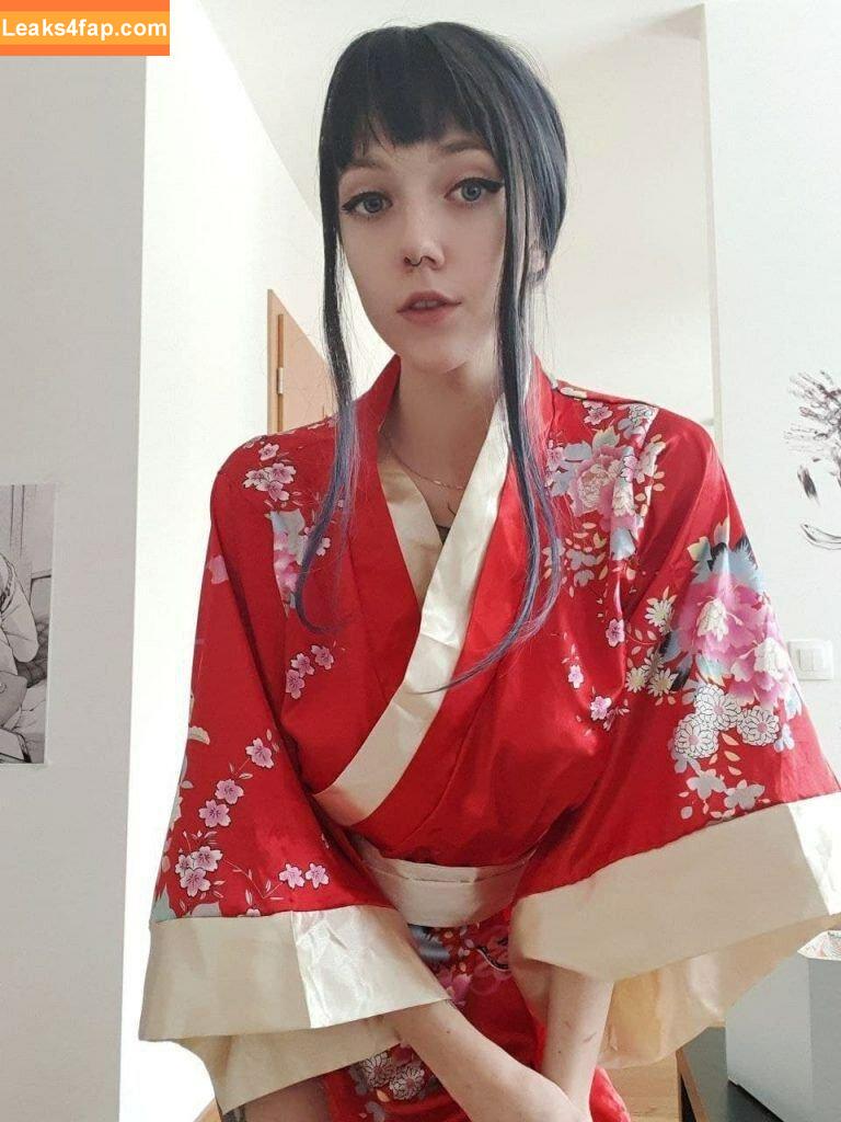 elleslove / Elles / aliceeee_watson / heartsicx leaked photo photo #0414