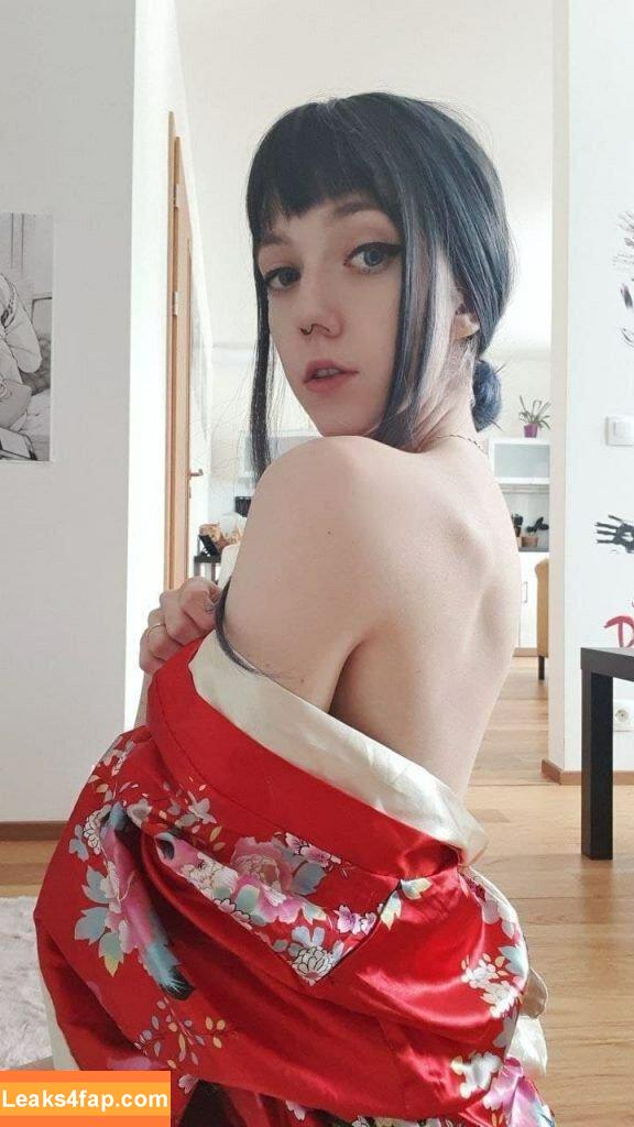 elleslove / Elles / aliceeee_watson / heartsicx leaked photo photo #0419