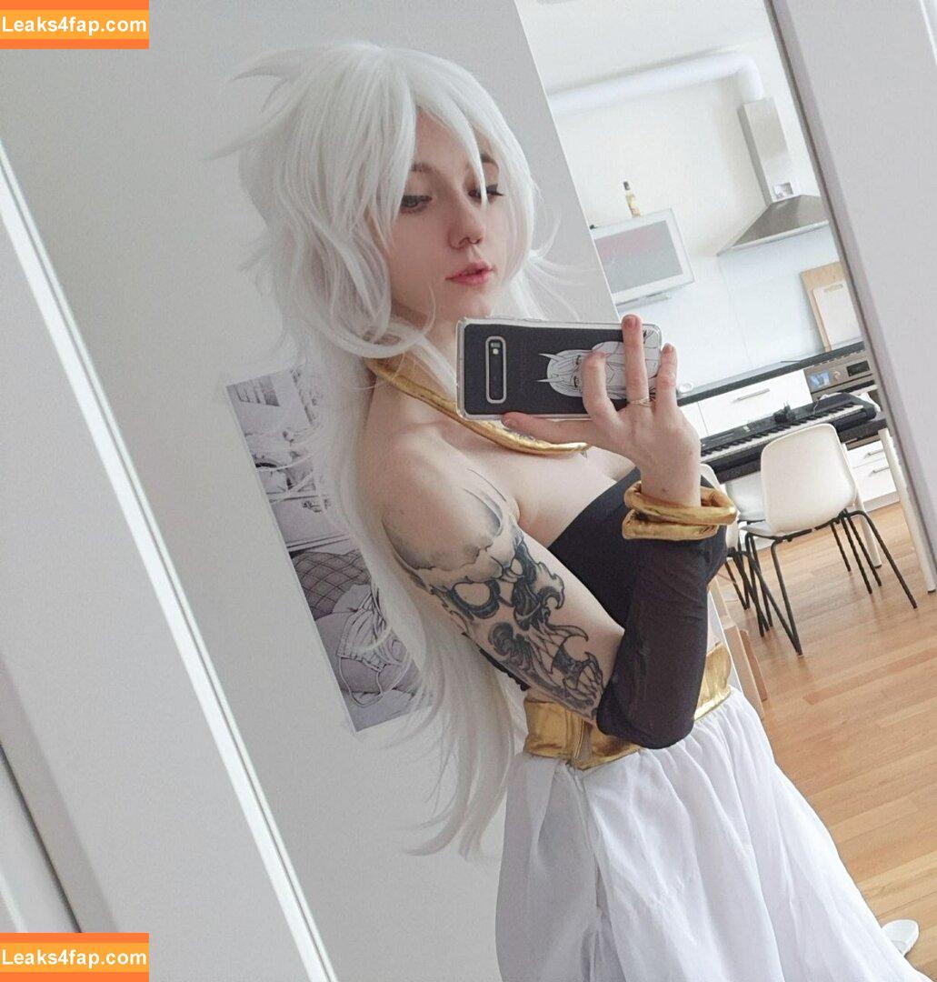 elleslove / Elles / aliceeee_watson / heartsicx leaked photo photo #0653