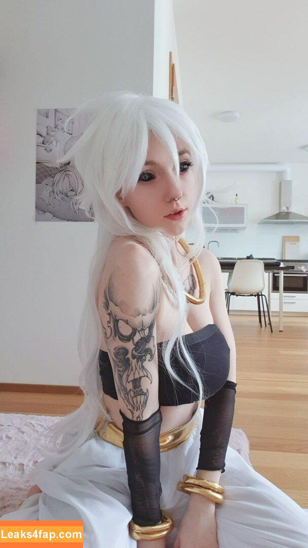 elleslove / Elles / aliceeee_watson / heartsicx leaked photo photo #0674