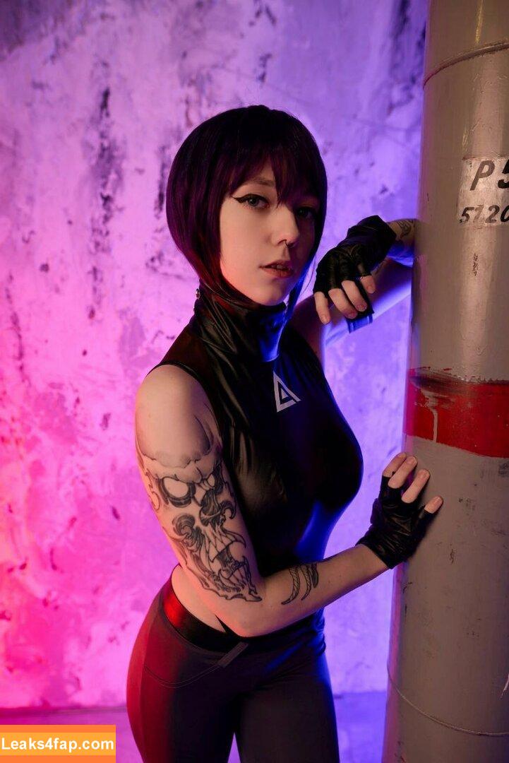 elleslove / Elles / aliceeee_watson / heartsicx leaked photo photo #0933