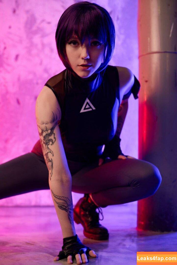 elleslove / Elles / aliceeee_watson / heartsicx leaked photo photo #0944