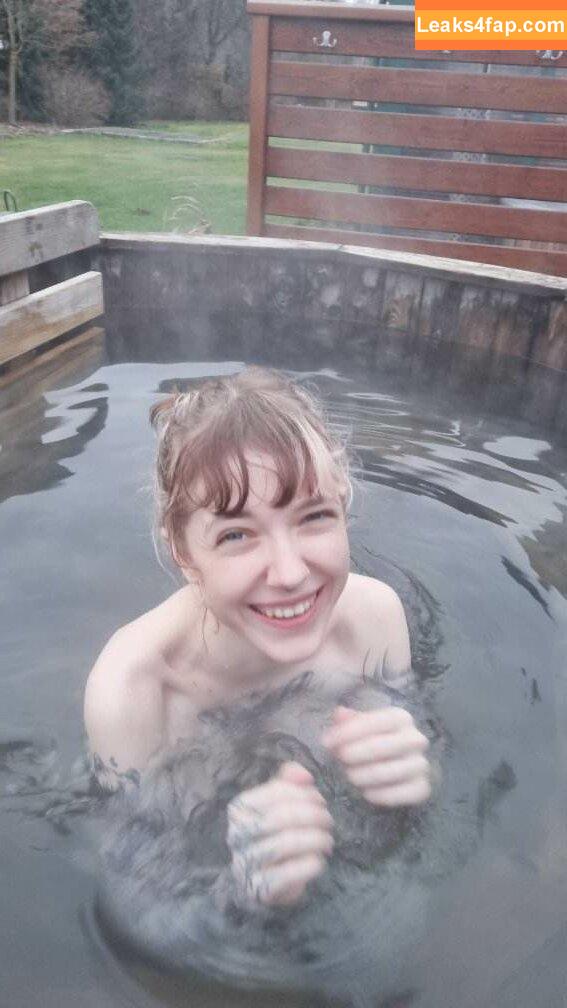 elleslove / Elles / aliceeee_watson / heartsicx leaked photo photo #0983