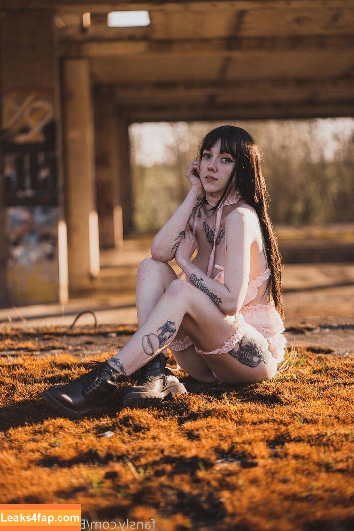 elleslove / Elles / aliceeee_watson / heartsicx leaked photo photo #2069