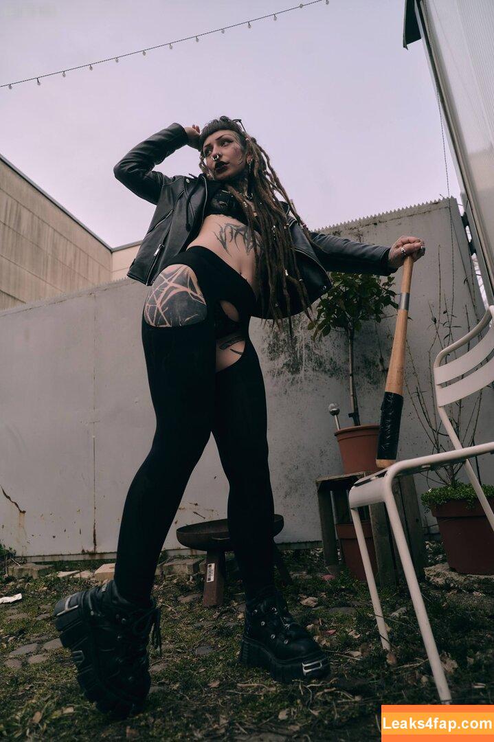 ElliDings666 / elli_dings666 / skyress_vip leaked photo photo #0140