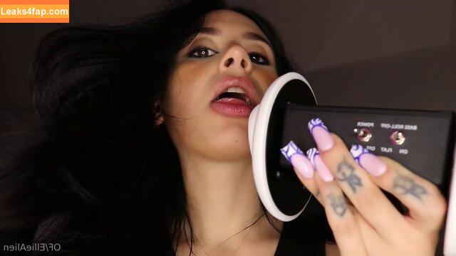 Ellie Alien / ellie.alien.asmr / elliealienasmr слитое фото фото #0057