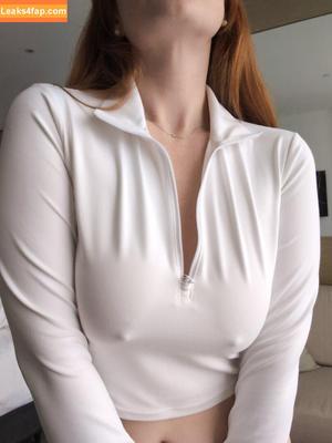 Ellie Aymes photo #0001
