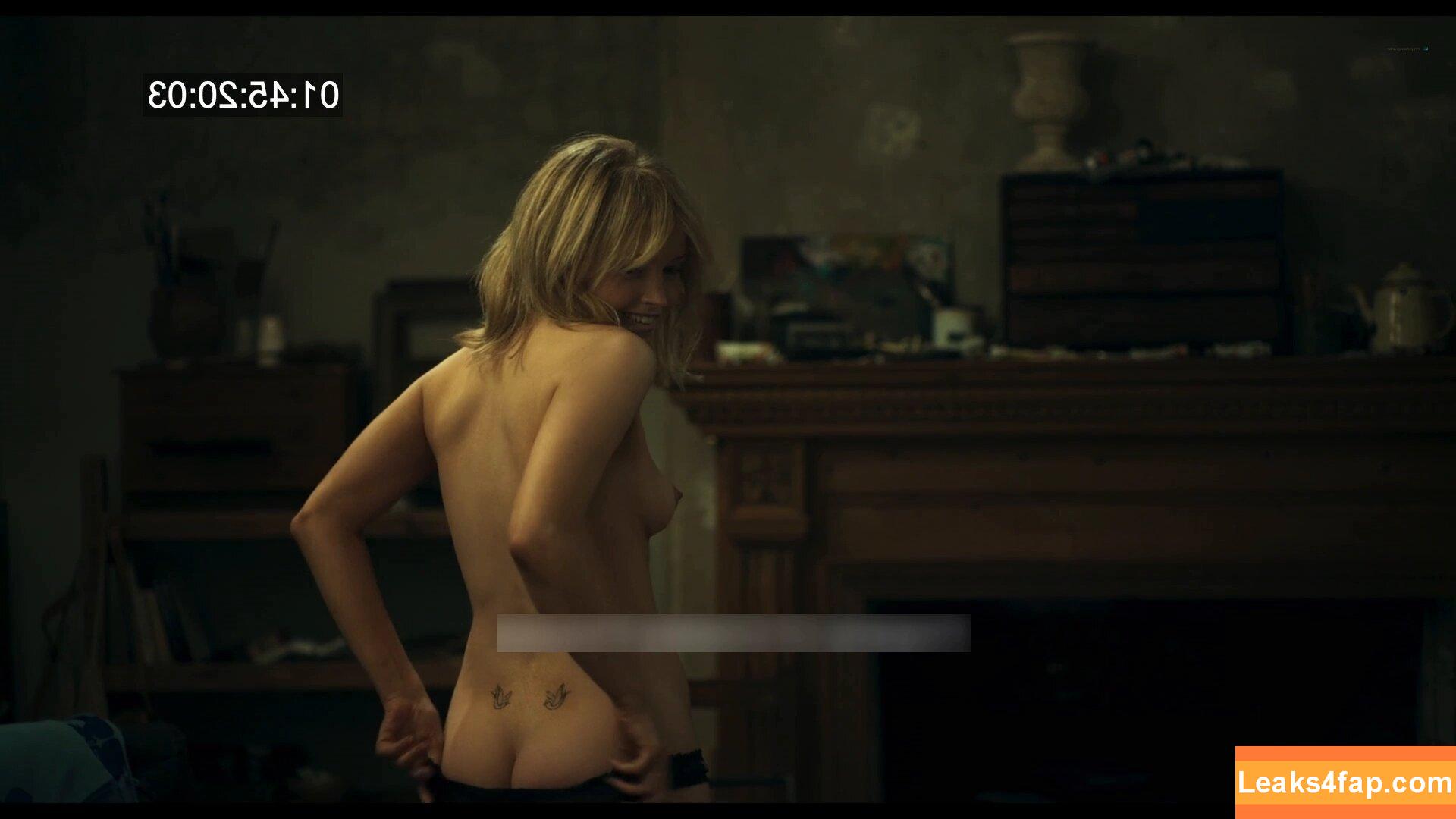 Ellie Bamber / elliebamber_ / honeybambs leaked photo photo #0471