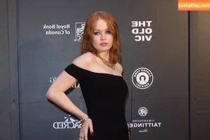 Ellie Bamber photo #0054