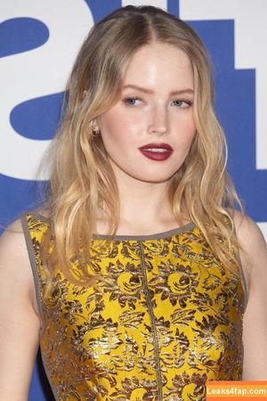 Ellie Bamber photo #0337