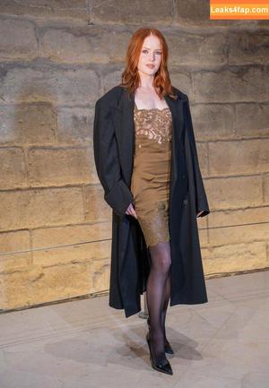 Ellie Bamber photo #0484