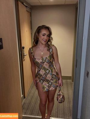 Ellie Dadd photo #0041